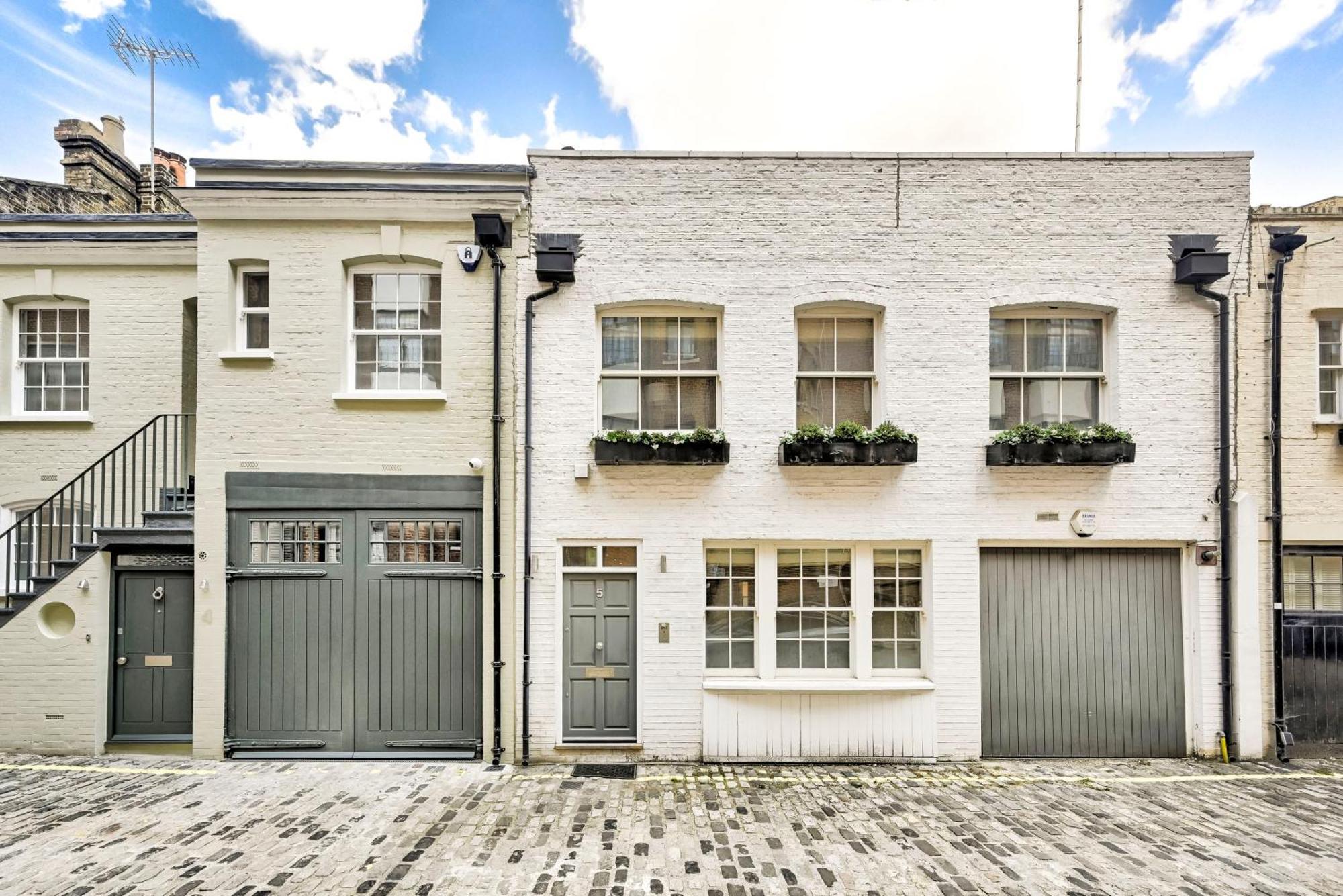 Classic Mews In Marylebone Сasa de vacaciones *